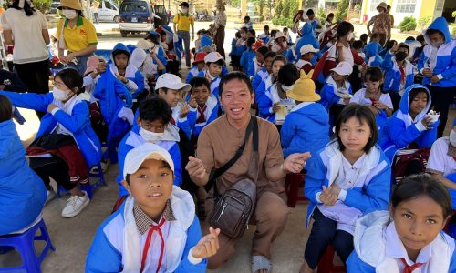 Anh Huỳnh Thuế Phương: Tấm gương tiêu biểu trong công tác từ thiện, nhân đạo