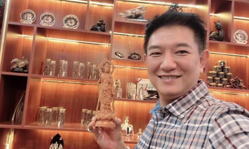 Anh Nguyễn Anh Tuấn là một người có hơn 20 năm kinh nghiệm làm quản lý tại các chuỗi khách sạn 5 sao tại Việt Nam